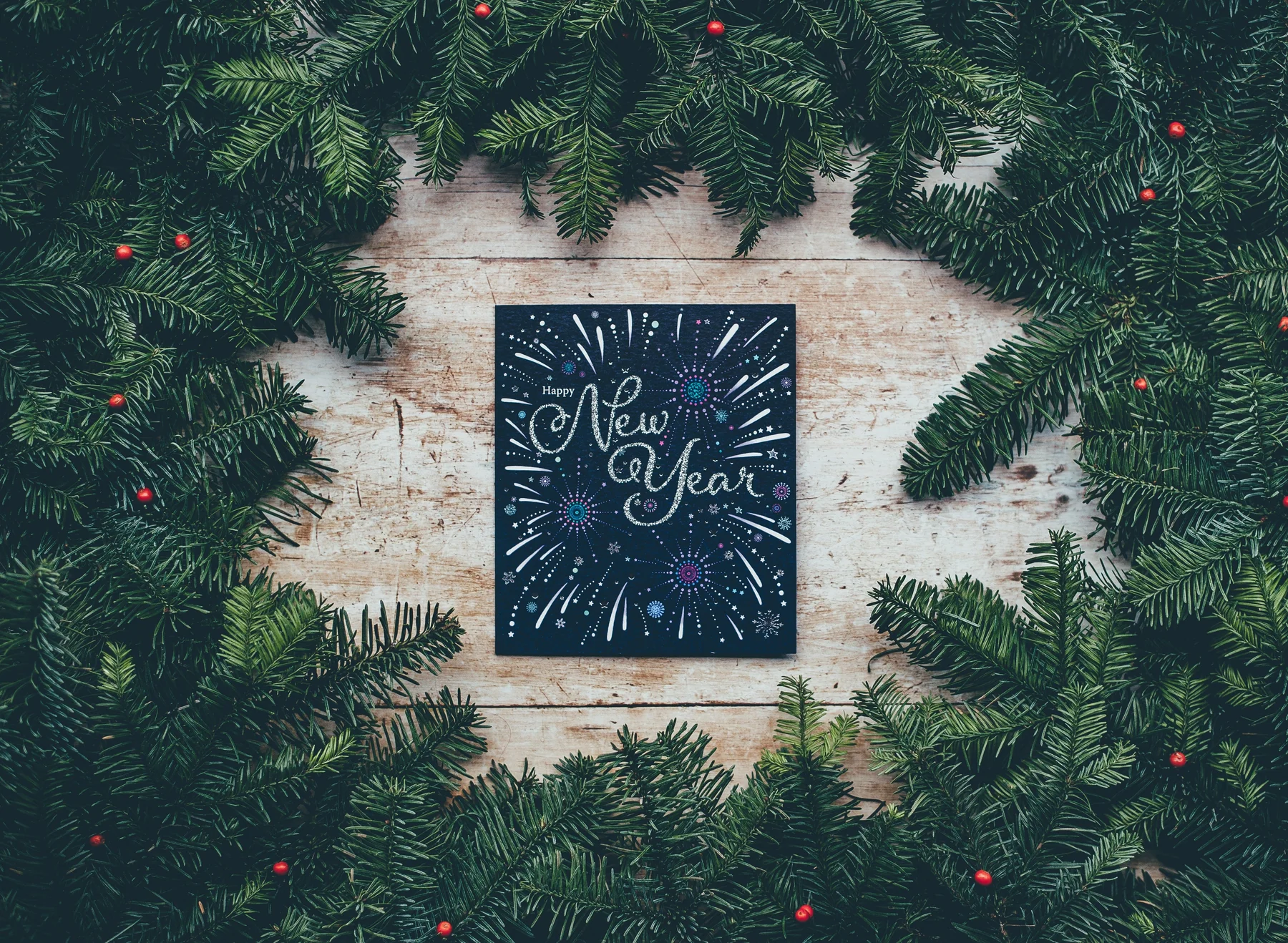 12 Hacks To Keep Your New Year’s Food Resolutions