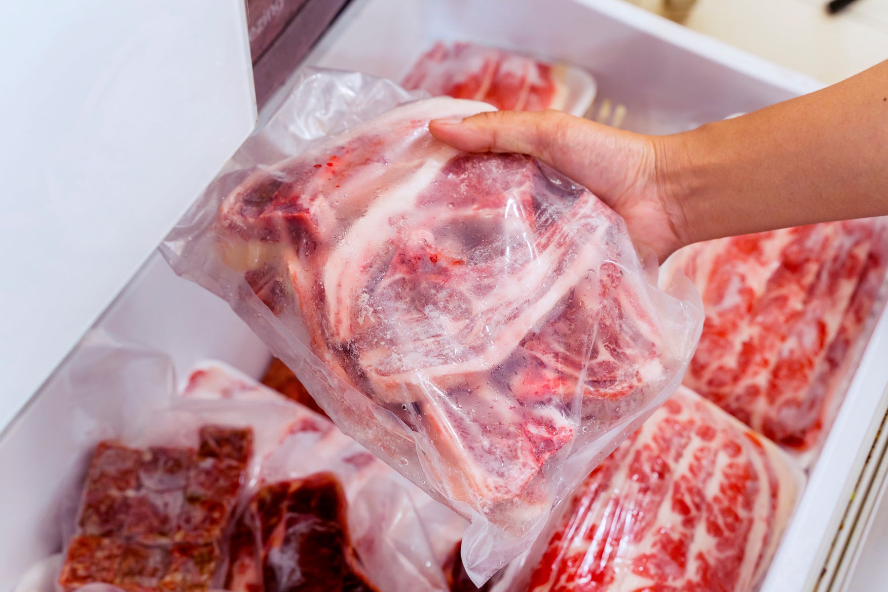 8 Common Myths About Frozen Meat